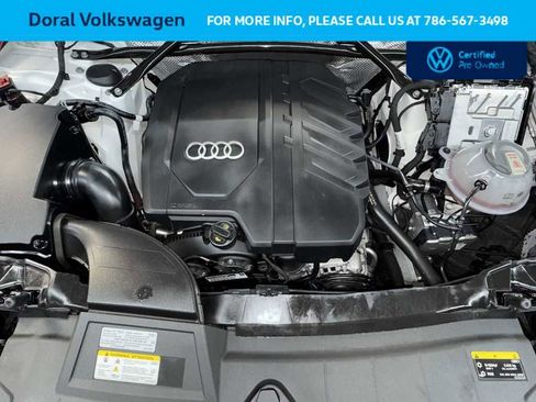 Used 2023 Audi Q5 2.0T Premium w/ Convenience Package AWD/4WD image 12