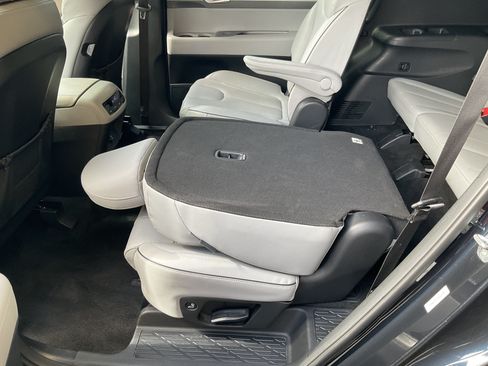 Used 2025 Hyundai Palisade SEL AWD/4WD image 39