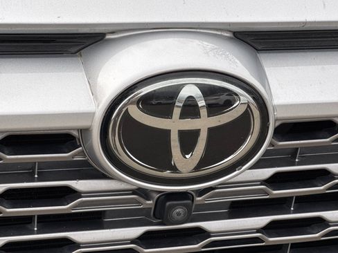 Used 2020 Toyota RAV4 Limited image 48