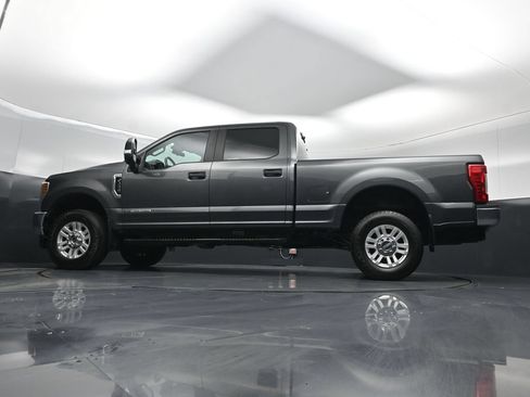 Used 2019 Ford F250 XL w/ STX Appearance Package AWD/4WD image 7