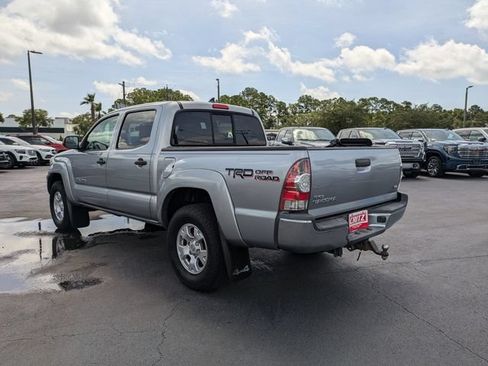 Used 2015 Toyota Tacoma 4x4 Double Cab w/ TRD Off-Road Package image 8