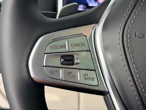 New 2027 BMW X7 xDrive40i w/ Executive Package AWD/4WD image 14