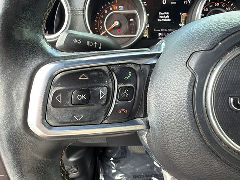 Used 2018 Jeep Wrangler Unlimited Sahara w/ Cold Weather Group AWD/4WD image 26