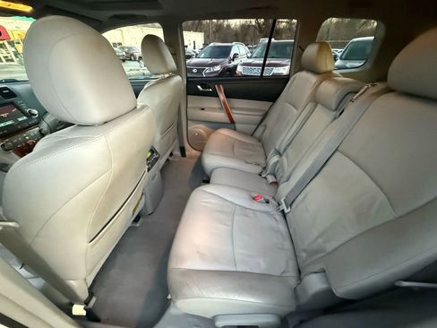 Used 2009 Toyota Highlander Limited image 12