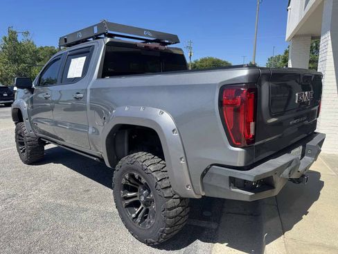 Used 2021 GMC Sierra 1500 AT4 w/ AT4 Premium Package AWD/4WD image 8