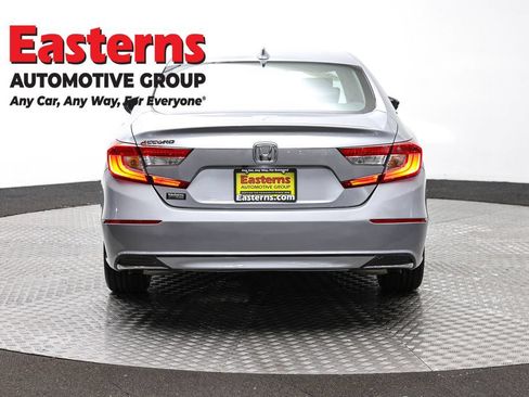 Used 2018 Honda Accord EX-L image 6