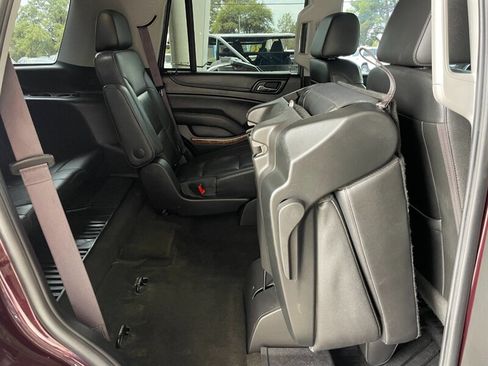 Used 2017 Chevrolet Tahoe Premier RWD image 12