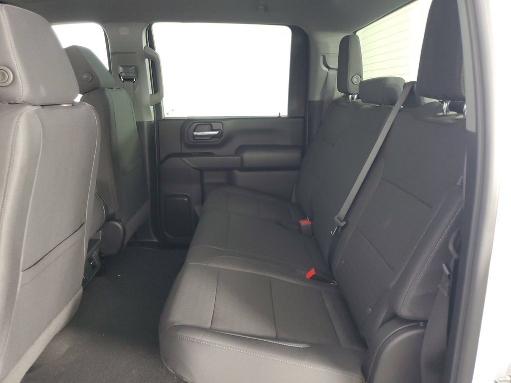 New 2026 Chevrolet Silverado 2500 Custom w/ Custom Value Package AWD/4WD image 15