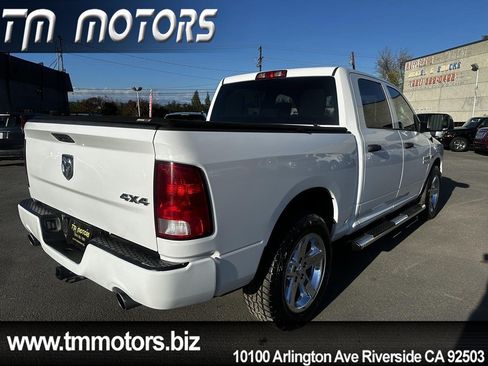 Used 2017 RAM 1500 Express w/ Express Value Package AWD/4WD image 19