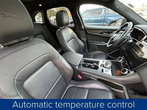 Used 2022 Jaguar F-PACE S image 27