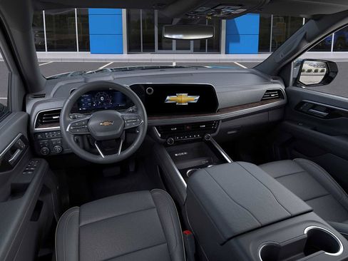 New 2026 Chevrolet Tahoe Premier w/ Sun And Tow Package AWD/4WD image 15