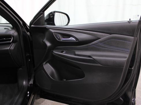 Used 2024 Buick Envista Sport Touring w/ Convenience I Package image 28