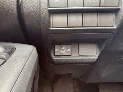 Used 2024 Toyota Tacoma TRD Off-Road image 19