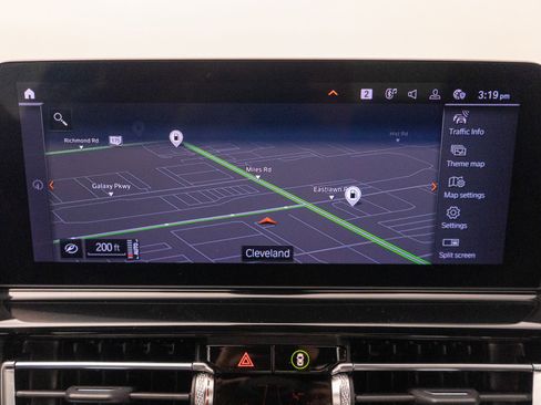 Used 2023 BMW 840i xDrive Coupe w/ Driving Assistance Package image 17