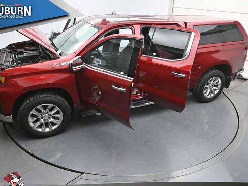 Used 2020 Chevrolet Silverado 1500 LTZ w/ LTZ Premium Package AWD/4WD image 34