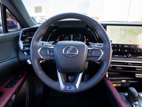 Used 2024 Lexus RX 500h F Sport image 27