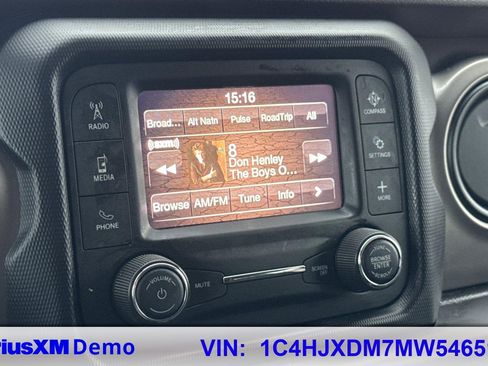 Used 2021 Jeep Wrangler Unlimited Sport image 29