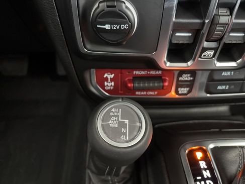 New 2026 Jeep Wrangler Unlimited Rubicon 392 w/ Quick Order Package 27X Moab AWD/4WD image 24