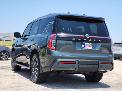 Used 2025 Nissan Armada Platinum Reserve w/ Convenience Package AWD/4WD image 3