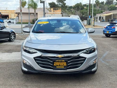 Used 2022 Chevrolet Malibu LT FWD image 4