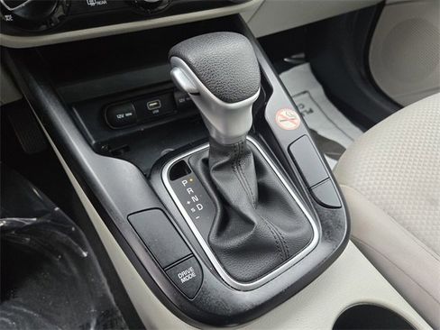 Certified 2023 Kia Soul LX w/ LX Technology Package image 14