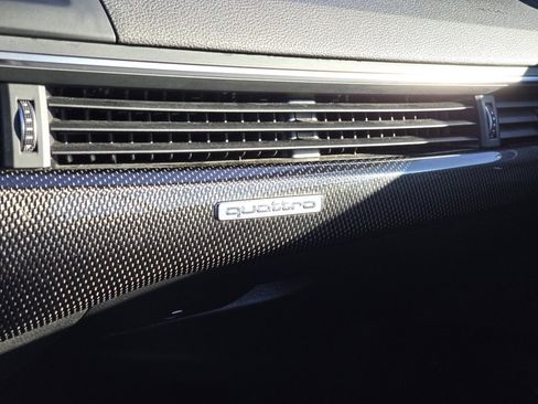 Used 2018 Audi S5 Premium Plus w/ Navigation Package image 4