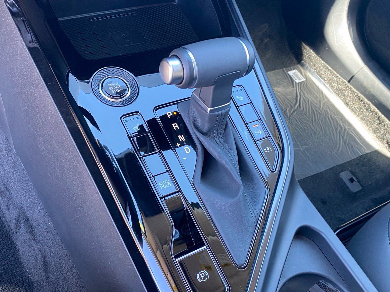 New 2026 Kia Niro EX FWD image 18