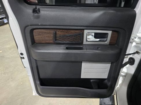 Used 2014 Ford F150 Lariat w/ Equipment Group 502A Luxury AWD/4WD image 40