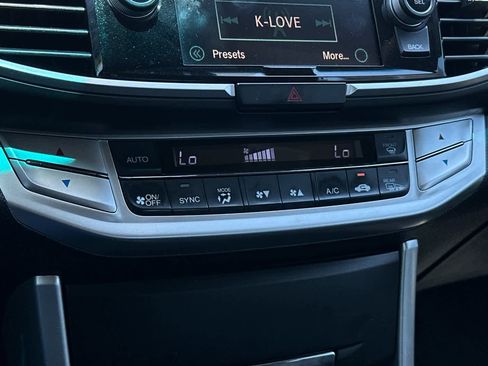 Used 2015 Honda Accord EX-L image 20