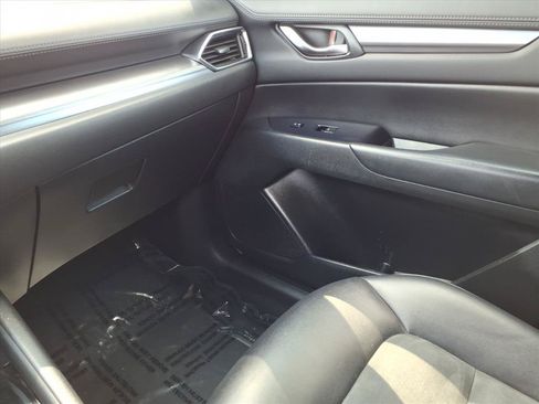 Used 2020 MAZDA CX-5 Touring FWD image 22