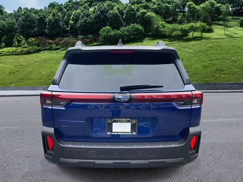 New 2026 Subaru Outback Premium w/ Premium/Limited Package AWD/4WD image 4