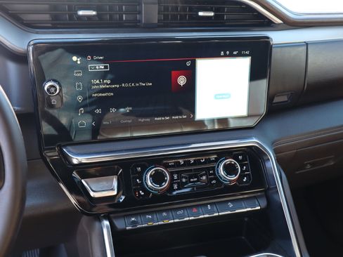 Used 2025 GMC Sierra 1500 Denali w/ Denali Reserve Package image 27