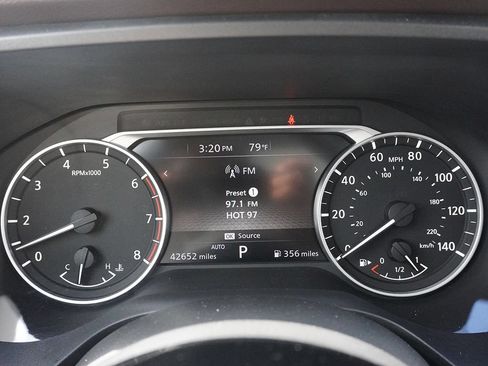 Used 2021 Nissan Rogue SL AWD/4WD image 46