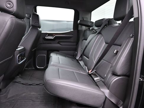 Used 2022 GMC Sierra 1500 SLT w/ SLT Premium Package AWD/4WD image 29