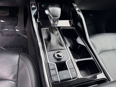 Certified 2022 Kia Sorento SX AWD/4WD image 26