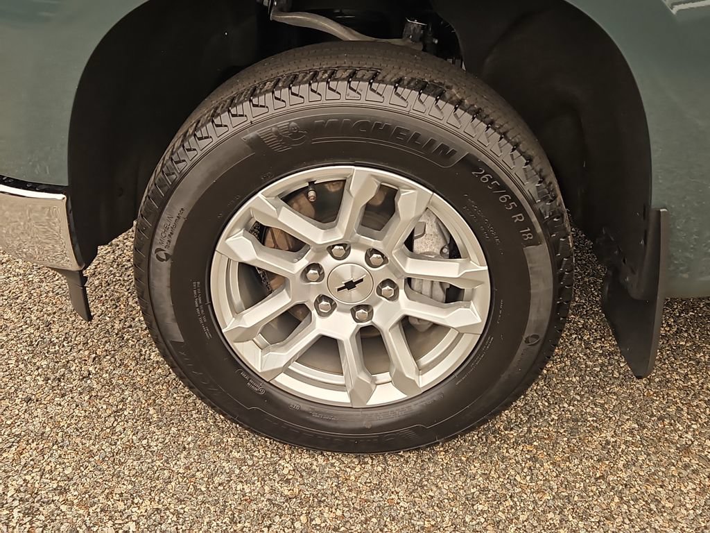 Certified 2025 Chevrolet Silverado 1500 LT AWD/4WD image 7