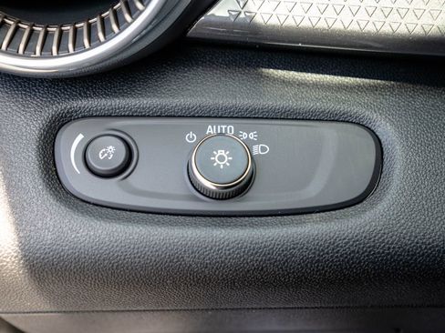 New 2026 Chevrolet Trax ACTIV FWD image 20