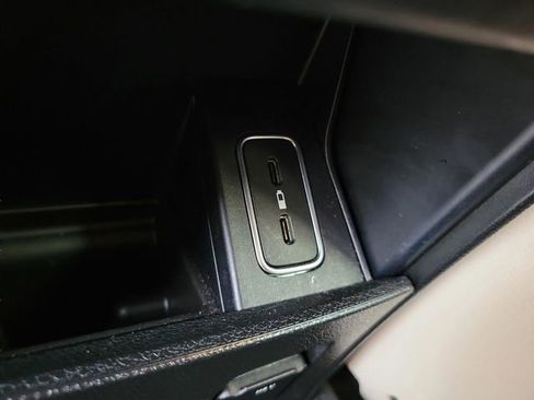 Used 2021 Mercedes-Benz GLE 350 image 15