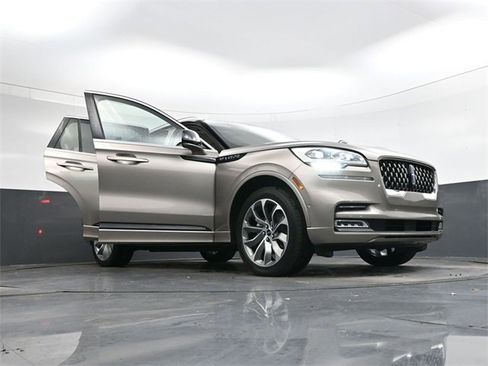 Used 2021 Lincoln Aviator Grand Touring w/ Equipment Group 301A image 36