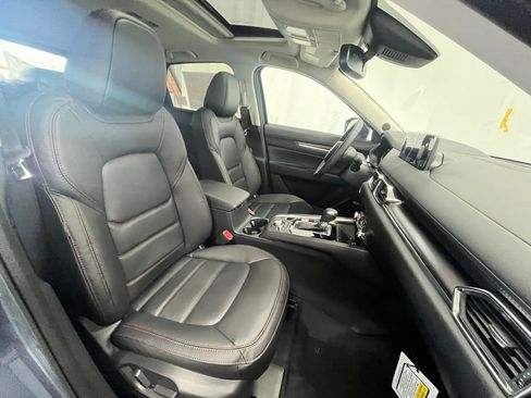New 2025 MAZDA CX-5 Carbon Edition image 12