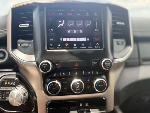 Used 2020 RAM 1500 Laramie AWD/4WD image 35