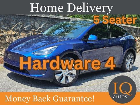 Used 2023 Tesla Model Y Long Range AWD/4WD image 1