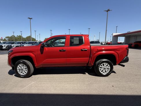 Certified 2025 Toyota Tacoma SR AWD/4WD image 26