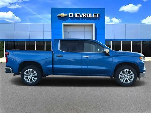 Used 2023 Chevrolet Silverado 1500 LTZ w/ LTZ Convenience Package II image 2