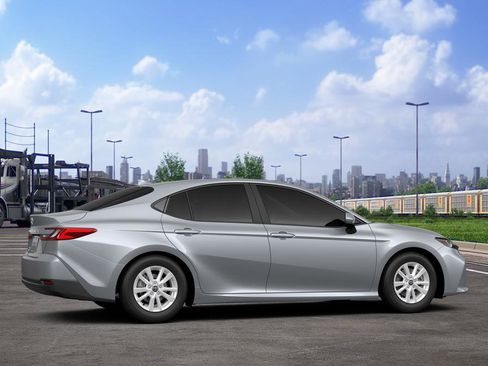 New 2026 Toyota Camry LE AWD/4WD image 13