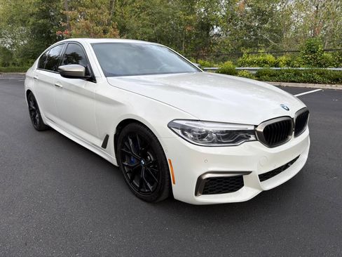 Used 2018 BMW M550i xDrive image 3