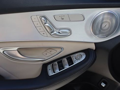 Used 2021 Mercedes-Benz C 300 Sedan image 27