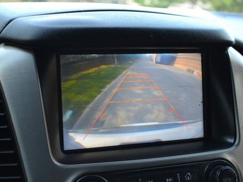 Used 2015 GMC Yukon Denali image 23