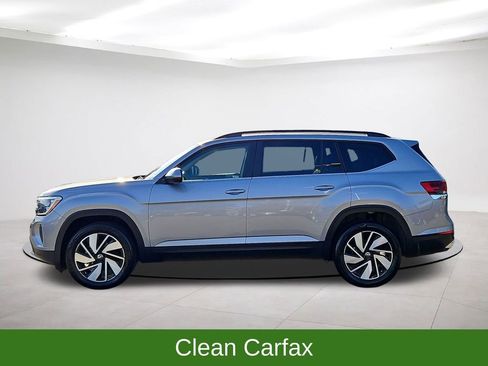 Used 2025 Volkswagen Atlas SE image 4
