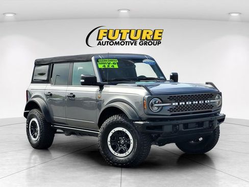 Used 2023 Ford Bronco Badlands AWD/4WD image 1